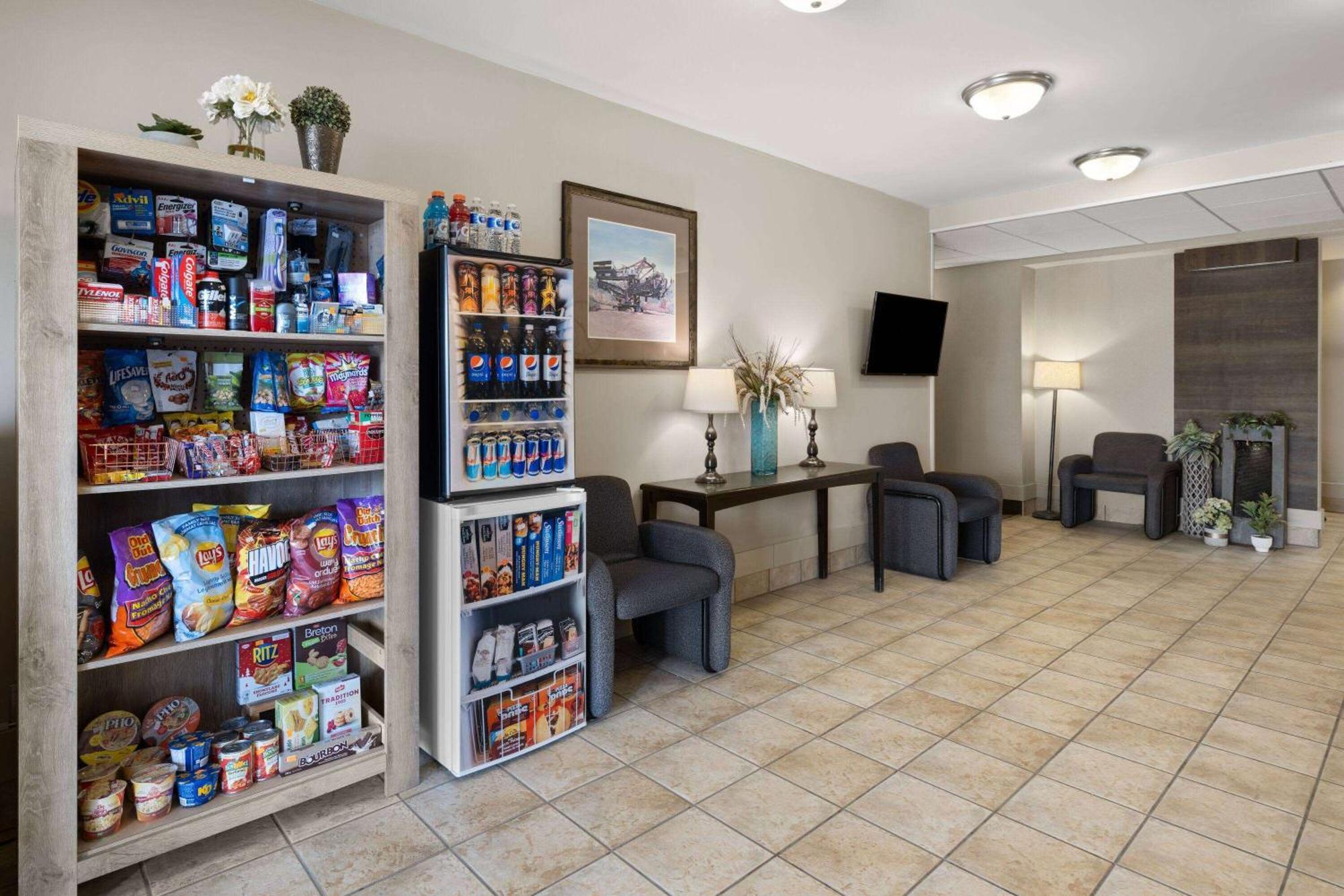 Vantage Inns&Suites Fort Mcmurray Extérieur photo