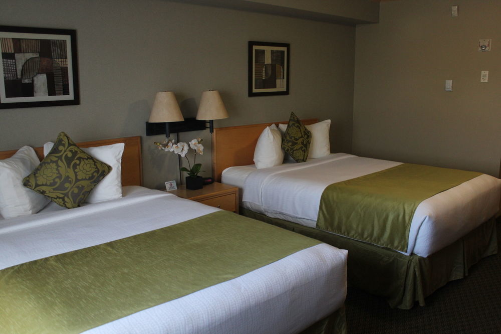 Vantage Inns&Suites Fort Mcmurray Extérieur photo