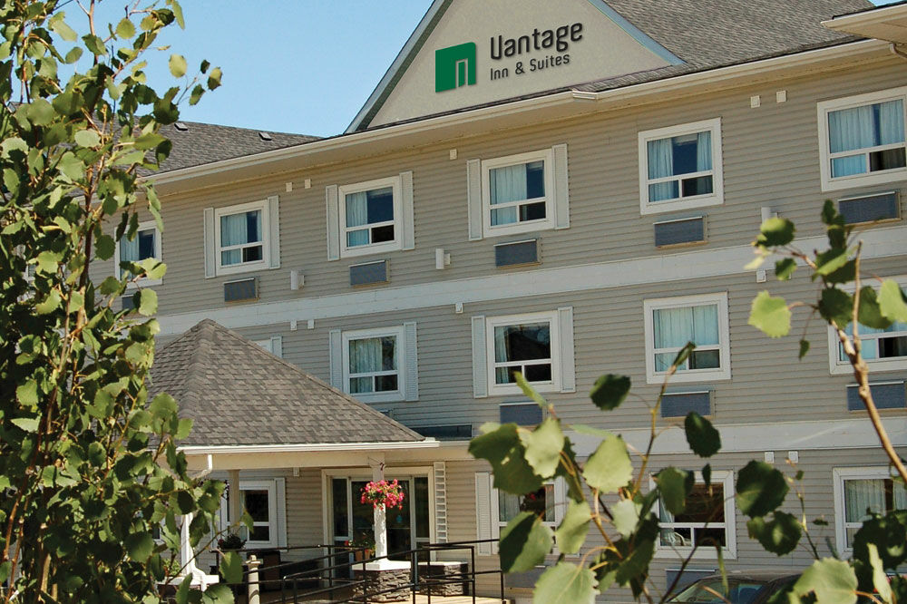 Vantage Inns&Suites Fort Mcmurray Extérieur photo